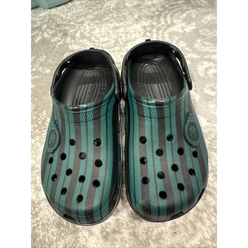 Disney Parks The Haunted Mansion Crocs M7 W9 New without Tag Sandals